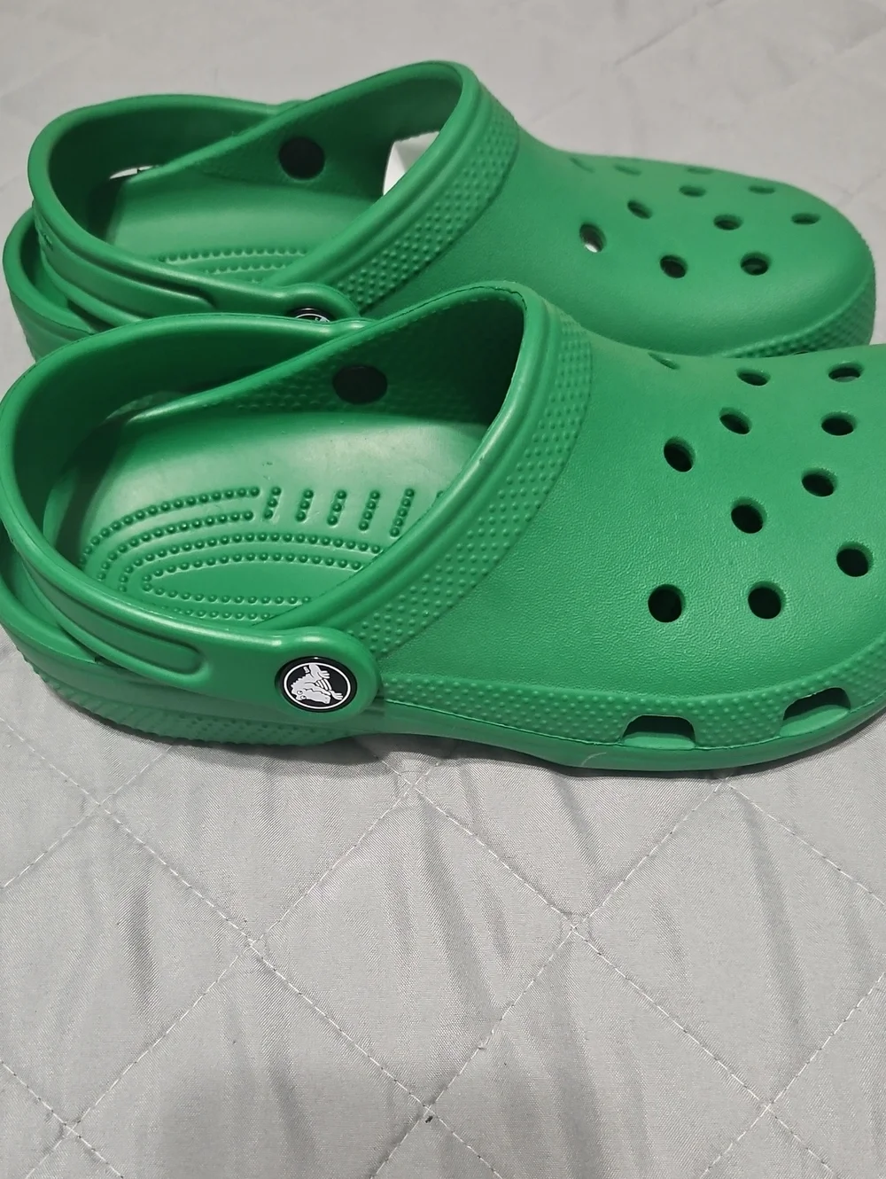 CROCS Kids Green Classic Clog Sandals